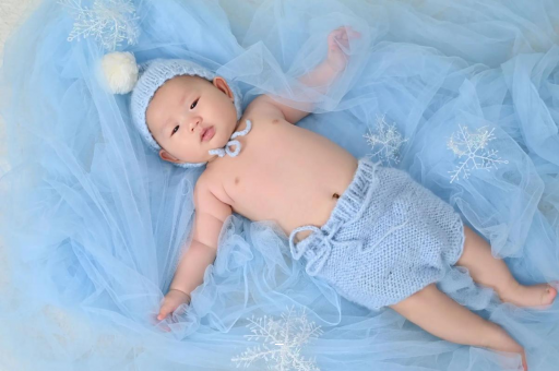 高密宝宝间歇性斜视